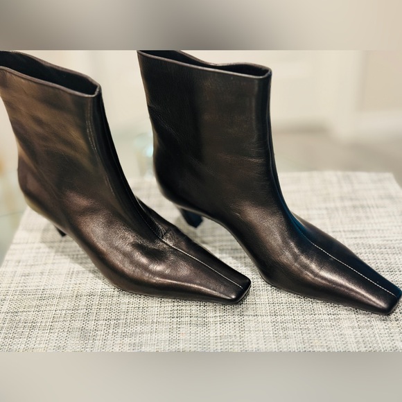 KHAITE Arizona boot 38,5 
Brand New - no box - Picture 7 of 7